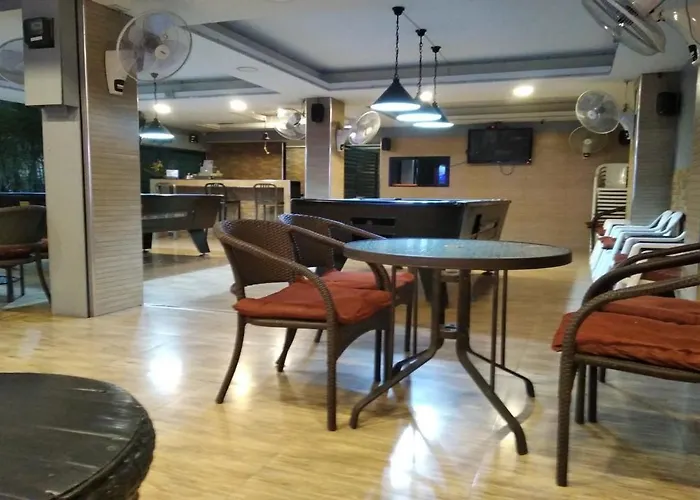 St House